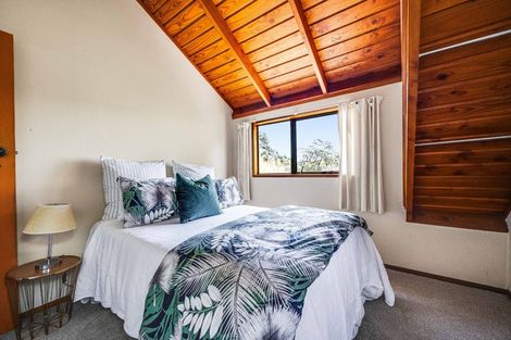 Photo of property in 163 Browns Bay Road, Browns Bay, Auckland, 0630