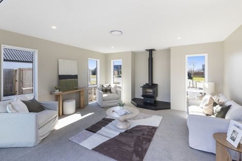 Photo of property in 143 Silver Peaks Drive, West Melton, 7618