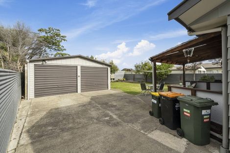 Photo of property in 127 Apollo Parade, Milson, Palmerston North, 4414