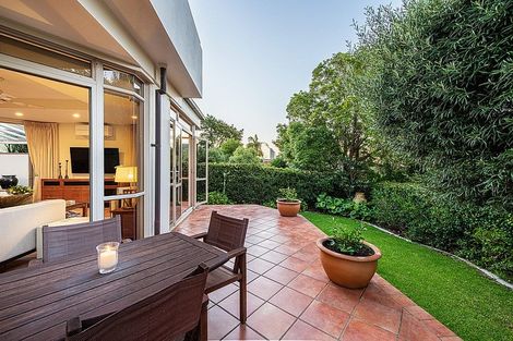 Photo of property in 3/284 Lake Road, Hauraki, Auckland, 0622