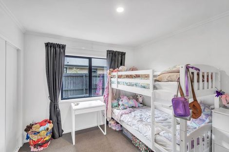 Photo of property in 3 Hineaari Street, Marshland, Christchurch, 8083