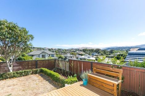 Photo of property in 19 Navigation Drive, Whitby, Porirua, 5024