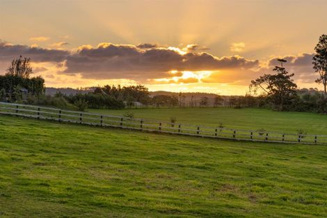 Photo of property in 20a Diamond Lane, Riverhead, 0793