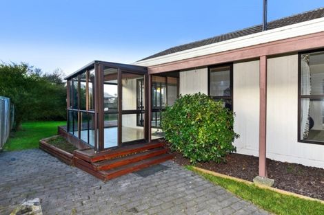 Photo of property in 20 Sawtell Place, Northcote, Christchurch, 8052
