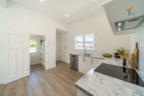 Photo of property in 12 Heath Grove, Waiwhetu, Lower Hutt, 5010