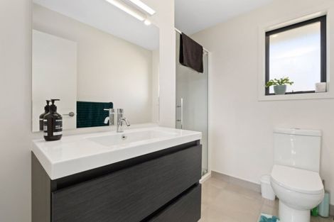 Photo of property in 14 Hebbard Court, Albert Town, Wanaka, 9305