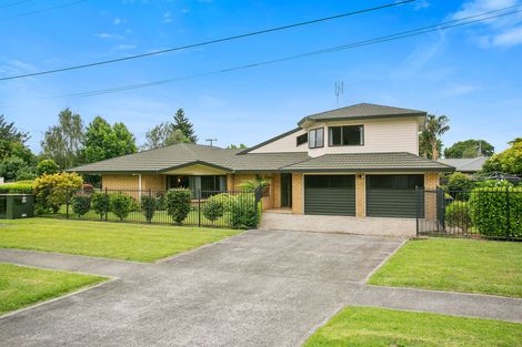 Photo of property in 260 Shakespeare Street, Leamington, Cambridge, 3432