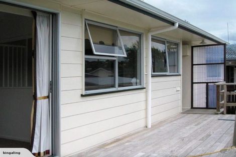 Photo of property in 91 Farquhar Road, Glendene, Auckland, 0602