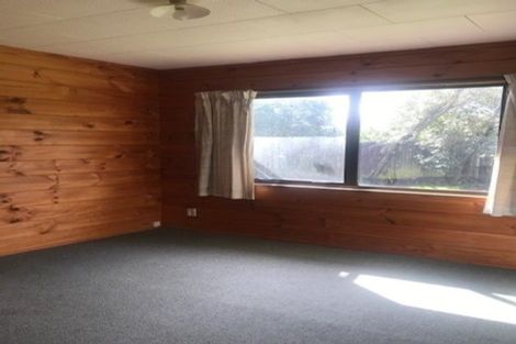 Photo of property in 24 Fisher Place, Carterton, 5713