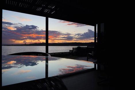 Photo of property in 650 Pukehina Parade, Pukehina, Te Puke, 3189