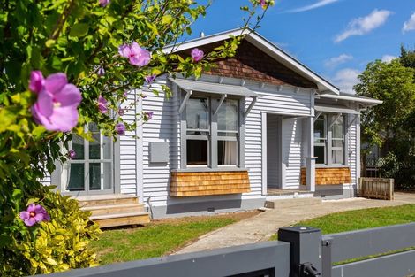 Photo of property in 81 Pembroke Street, Carterton, 5713