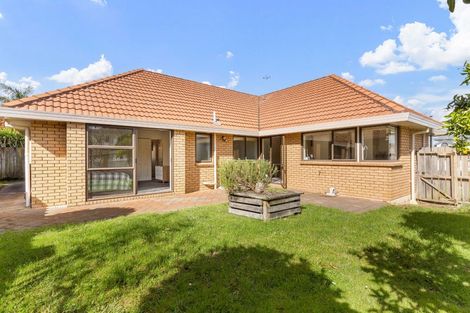 Photo of property in 1/62 Alicia Road, Somerville, Auckland, 2014