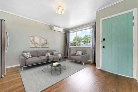 Photo of property in 2/1 Sturges Road, Henderson, Auckland, 0610