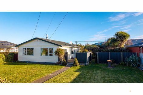 Photo of property in 59 Parsonage Road, Waimate, 7924