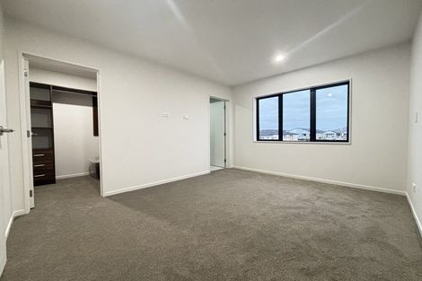 Photo of property in 7 Andy Crescent, Flat Bush, Auckland, 2016