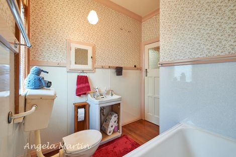 Photo of property in 46 Dahlia Street, Palmerston North, 4410