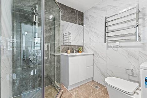 Photo of property in 1c Dreadon Road, Manurewa, Auckland, 2102