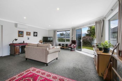 Photo of property in 5 Riverside Place, Katikati, 3129