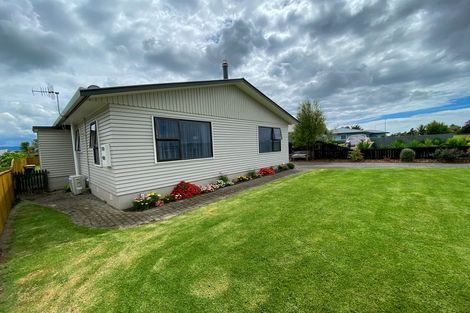 Photo of property in 44 College Road, Edgecumbe, 3120