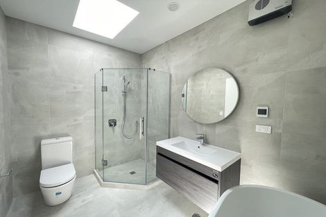 Photo of property in 355c Beach Road, Campbells Bay, Auckland, 0630