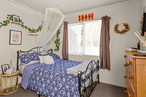 Photo of property in 914 Grove Road, Mayfair, Hastings, 4122