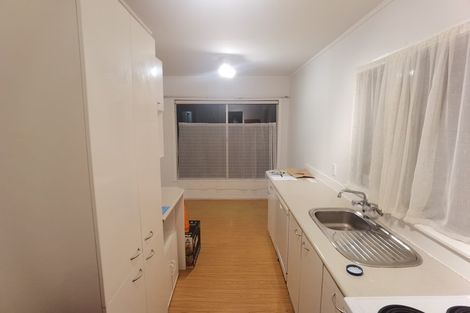 Photo of property in 1/736 Mount Eden Road, Mount Eden, Auckland, 1024