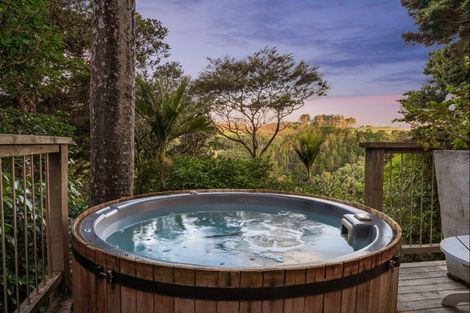 Photo of property in 893 Takatu Road, Tawharanui Peninsula, Warkworth, 0986