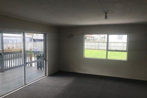 Photo of property in 57 Flat Bush Road, Clover Park, Auckland, 2023