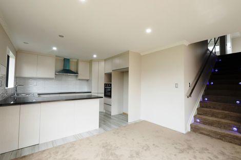 Photo of property in 11b Oxford Road, Manurewa, Auckland, 2102