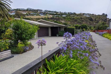 Photo of property in 24 Augusta Street, Redcliffs, Christchurch, 8081