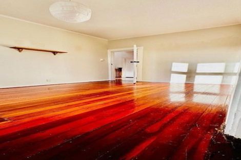 Photo of property in 142 Riddiford Street, Newtown, Wellington, 6021