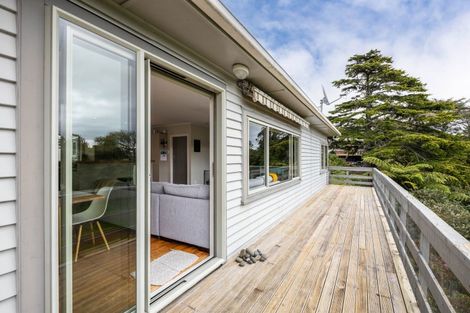 Photo of property in 11 Cowling Road, Hurdon, New Plymouth, 4310