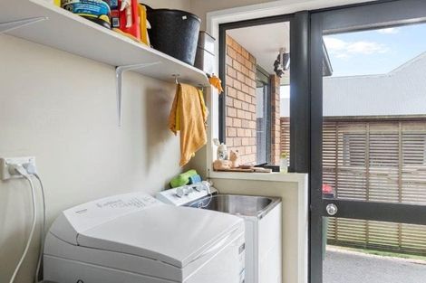 Photo of property in 99 Rototuna Road, Rototuna, Hamilton, 3210