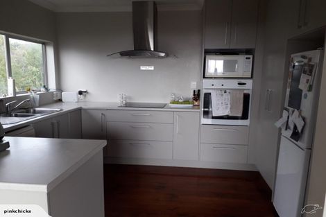 Photo of property in 115 Glengarry Road, Glen Eden, Auckland, 0602