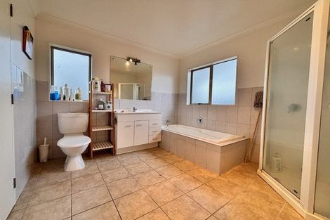 Photo of property in 59b Kayes Road, Pukekohe, 2120