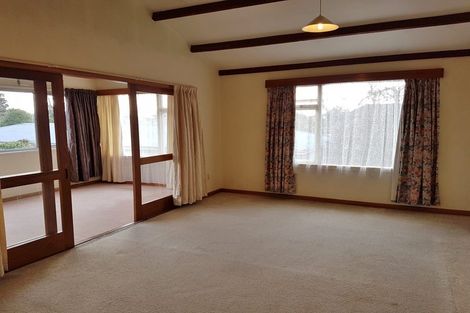 Photo of property in 2/33 Champion Street, Edgeware, Christchurch, 8013