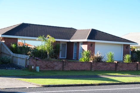 Photo of property in 41 Kilimanjaro Drive, Northpark, Auckland, 2013