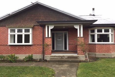 Photo of property in 2 Thornton Street, Darfield, 7510