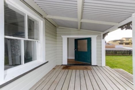 Photo of property in 2 Kingwell Street, Moturoa, New Plymouth, 4310