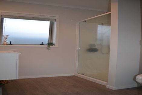 Photo of property in 16 Naeo Close, Papamoa Beach, Papamoa, 3118