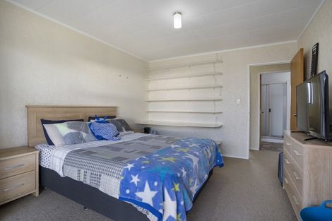 Photo of property in 128 Durrant Drive, Whangamata, 3620