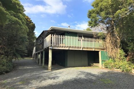 Photo of property in 2483 Papatowai Highway, Papatowai, Owaka, 9586