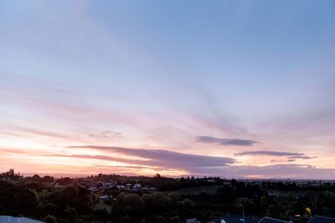 Photo of property in 17 Greenvale Place, Welcome Bay, Tauranga, 3112