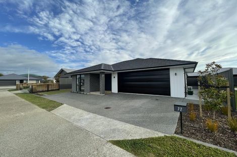Photo of property in 72 Tabraham Crescent, Pyes Pa, Tauranga, 3112