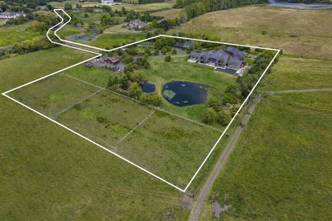 Photo of property in 42 Porterfield Road, Whitford, Howick, 2571