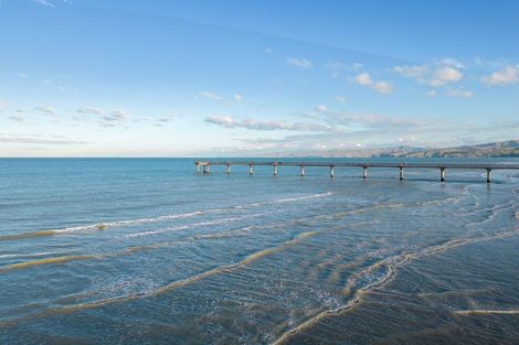 Photo of property in 4 Leaver Terrace, North New Brighton, Christchurch, 8083