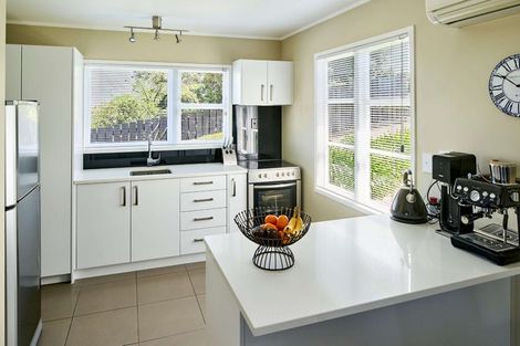 Photo of property in 106 Ironside Road, Johnsonville, Wellington, 6037