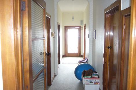 Photo of property in 20 Mckinley Crescent, Brooklyn, Wellington, 6021
