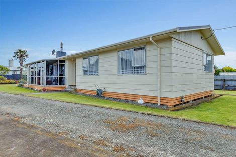 Photo of property in 25 Kapuni Street, Manaia, 4612