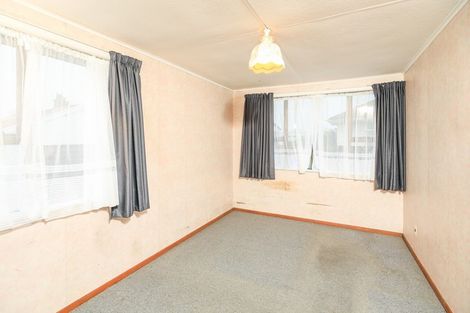 Photo of property in 40 Montgomery Crescent, Bader, Hamilton, 3206